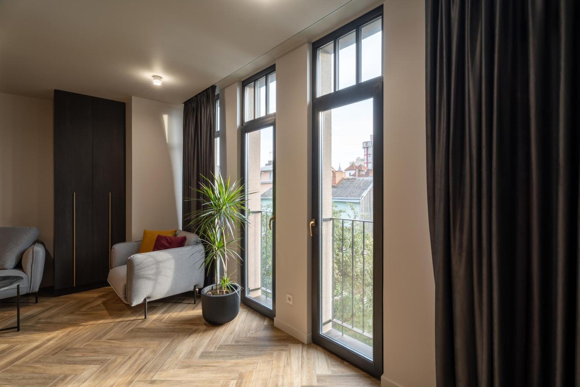 Ridge Apartments チェルニウツィー エクステリア 写真