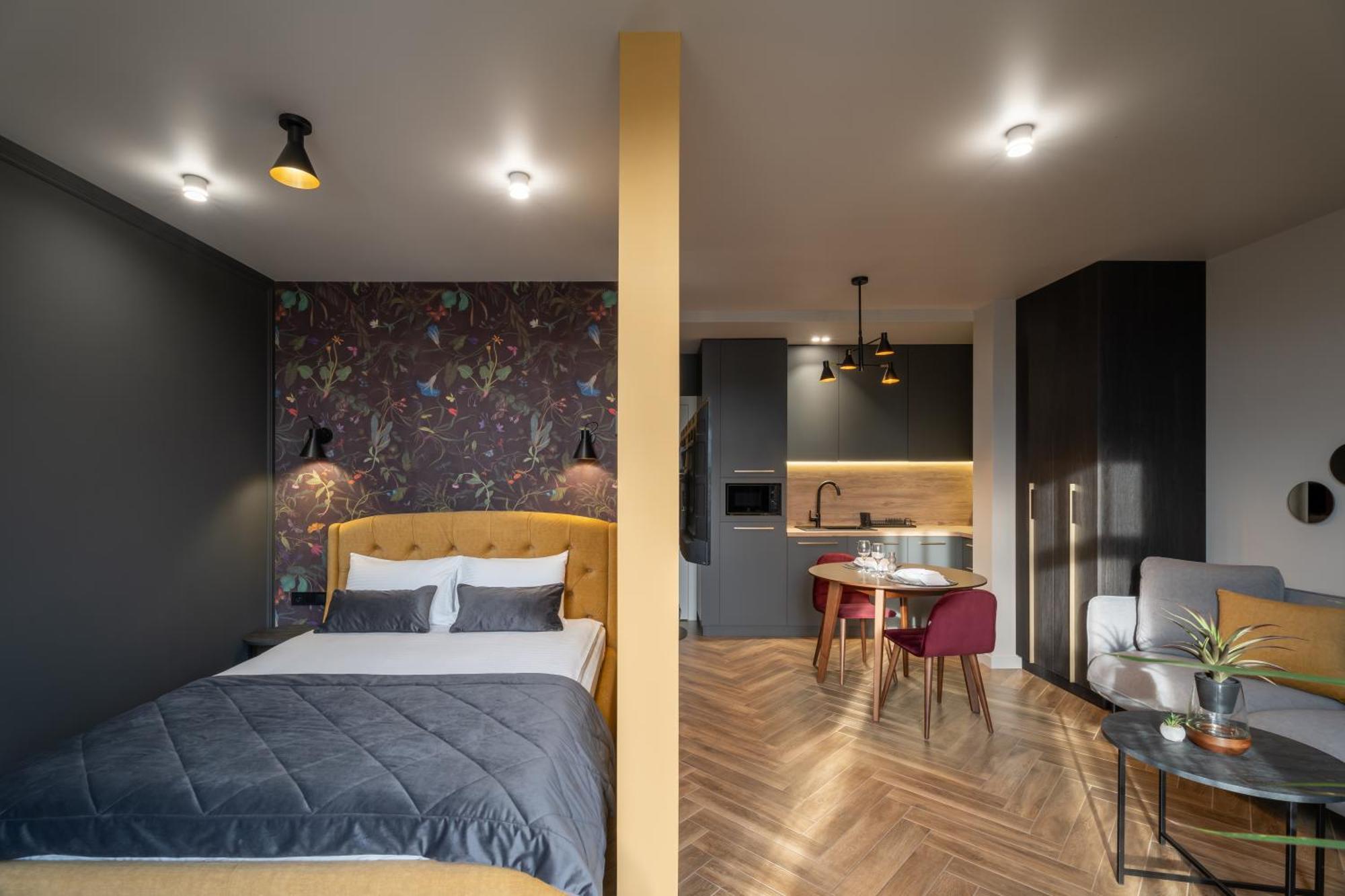 Ridge Apartments チェルニウツィー エクステリア 写真